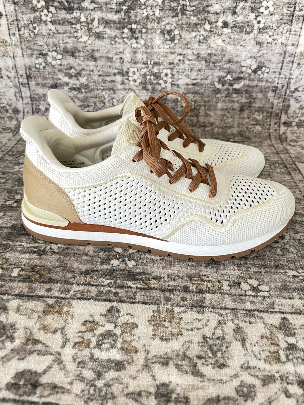 Vivaia Allday Mesh Sneakers Slip On White Beige Size 7